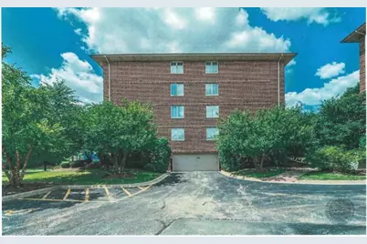 6675 S Cass Avenue #2A, Westmont, IL 60559 - Photo 3
