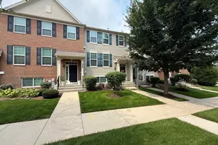 263 Lakeshore Dr, Oswego, IL 60543 - Photo 1