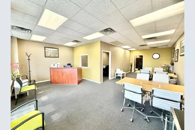 350 Sundown Road, South Elgin, IL 60177 - Photo 3