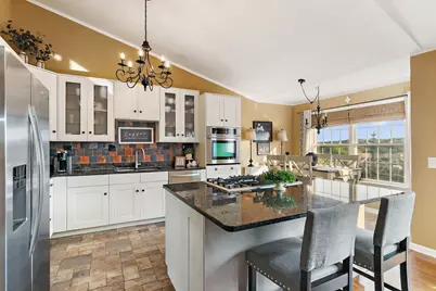 944 Viewpoint Drive, Lake in the Hills, IL 60156 - Photo 7