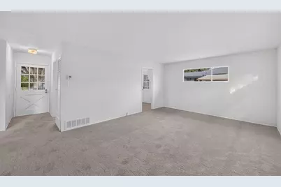 4944 Wilton Place, Riverside, CA 92504 - Photo 5
