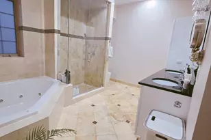 2900 W Irving Park Rd, Chicago, IL 60618 - Photo 13