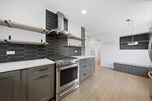940 N Oak Park Ave, Oak Park, IL 60302 - Photo 17