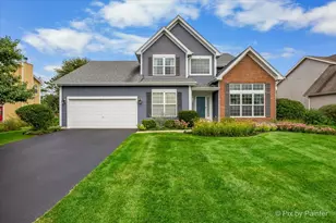 1173 Sandalwood Ln, Crystal Lake, IL 60014 - Photo 1
