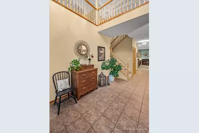 1173 Sandalwood Lane, Crystal Lake, IL 60014 - Photo 3