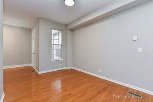8426 Dawn Ln, Darien, IL 60561 - Photo 13