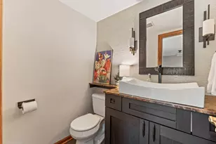 759 Laurel Ave, Des Plaines, IL 60016 - Photo 21
