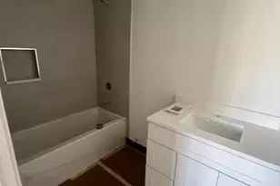 3726 N Racine Ave, Chicago, IL 60613 - Photo 23