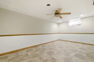 286 N Tomagene Dr, Bourbonnais, IL 60914 - Photo 17