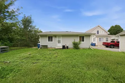 412 S State Street, Aurora, IL 60505 - Photo 29