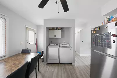 412 S State Street, Aurora, IL 60505 - Photo 13