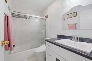 425 E Grouse Ln, Deerfield, IL 60015 - Photo 19