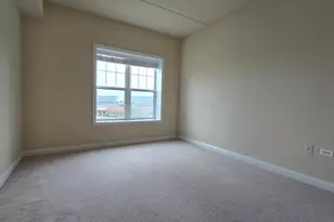 101 Pointe Dr, Northbrook, IL 60062 - Photo 13