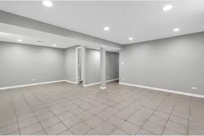 1022 Villa Vista Drive, Round Lake Beach, IL 60073 - Photo 11