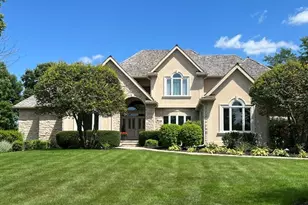 29051 N Cleek Ct, Mundelein, IL 60060 - Photo 1
