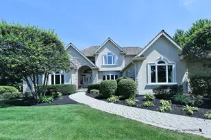 29051 N Cleek Ct, Mundelein, IL 60060 - Photo 5