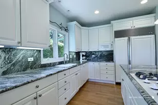 29051 N Cleek Ct, Mundelein, IL 60060 - Photo 15