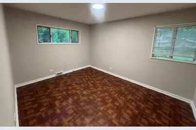 15111 Woodlawn Avenue, Dolton, IL 60419 - Photo 7