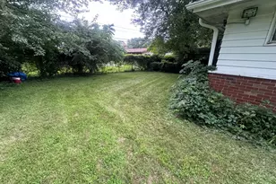 15111 Woodlawn Ave, Dolton, IL 60419 - Photo 11
