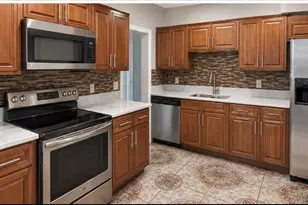 15111 Woodlawn Ave, Dolton, IL 60419 - Photo 3