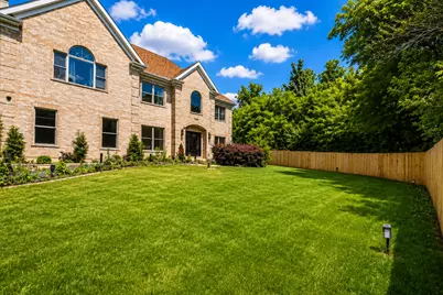 1685 Marion Street, Roselle, IL 60172 - Photo 3