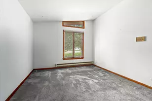 3S984 Oakland Ln, North Aurora, IL 60542 - Photo 17