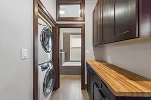6829 S Constance Ave, Chicago, IL 60649 - Photo 19