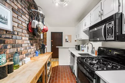 800 W George Street #2, Chicago, IL 60657 - Photo 13