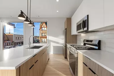 3953 W Dakin Street #201, Chicago, IL 60618 - Photo 5