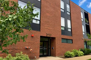 3953 W Dakin St, Chicago, IL 60618 - Photo 15