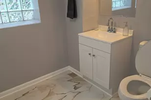 8239 S Carpenter St, Chicago, IL 60620 - Photo 9