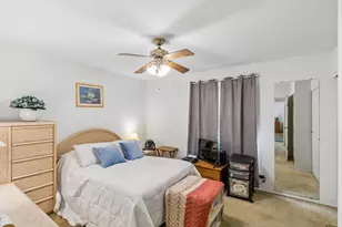 1753 Bristol Walk, Hoffman Estates, IL 60169 - Photo 15