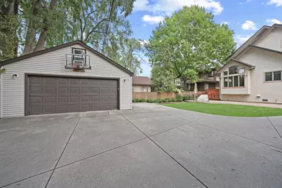 625 N Oak Park Avenue, Oak Park, IL 60302 - Photo 39