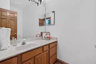 450 Ford Ln, Bartlett, IL 60103 - Photo 27