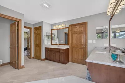 450 Ford Lane, Bartlett, IL 60103 - Photo 17