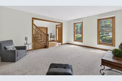 450 Ford Lane, Bartlett, IL 60103 - Photo 3