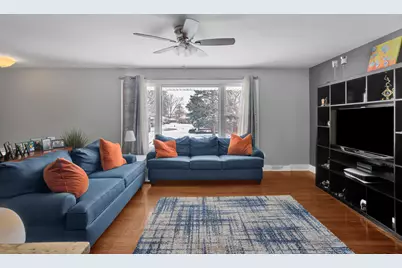 935 E 169th Street, South Holland, IL 60473 - Photo 11