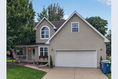 613 Magnolia Lane, Ottawa, IL 61350 - Photo 1