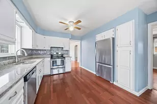 4524 W 100th Pl, Oak Lawn, IL 60453 - Photo 7