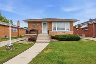 4524 W 100th Pl, Oak Lawn, IL 60453 - Photo 1