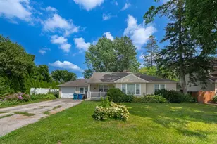 937 S Madison St, Hinsdale, IL 60521 - Photo 1