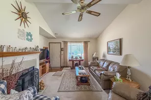 2626 Natalie Dr, Champaign, IL 61822 - Photo 5