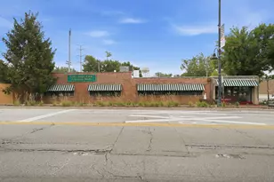 800 E 31st St, La Grange Park, IL 60526 - Photo 1
