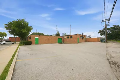 800 E 31st Street, La Grange Park, IL 60526 - Photo 3