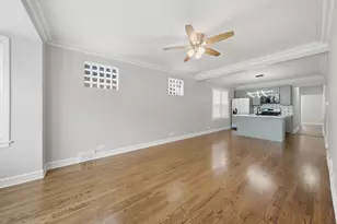 8004 S Richmond St, Chicago, IL 60652 - Photo 3