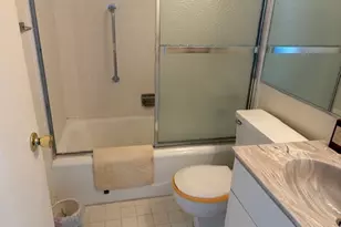 3200 N Lake Shore Dr, Chicago, IL 60657 - Photo 9