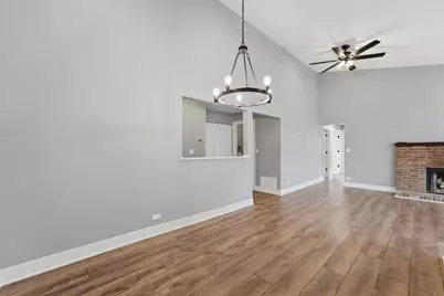 938 Hidden Lake Drive #938, Buffalo Grove, IL 60089 - Photo 7
