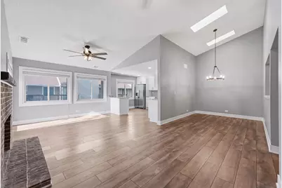 938 Hidden Lake Drive #938, Buffalo Grove, IL 60089 - Photo 3