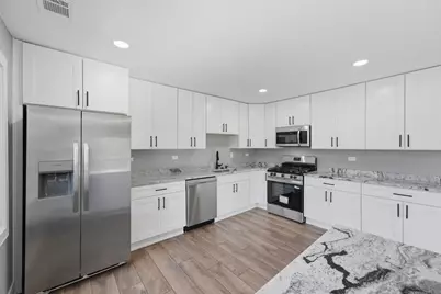 938 Hidden Lake Drive #938, Buffalo Grove, IL 60089 - Photo 9
