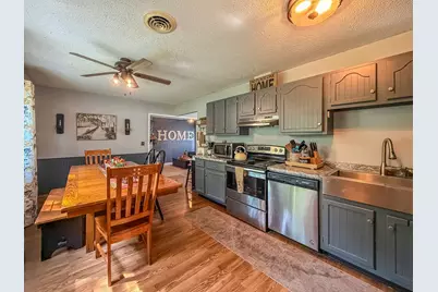 810 N 4th Street, Saint John, IL 61873 - Photo 23
